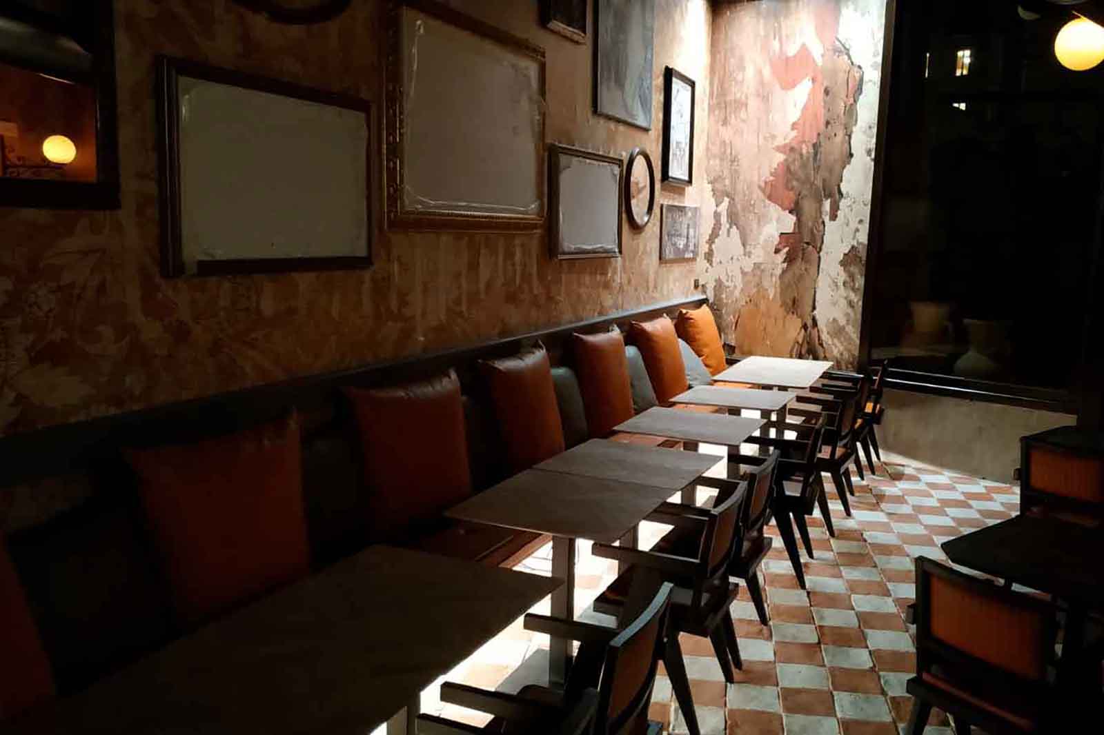 baguttino-alta-carne-milano-interno